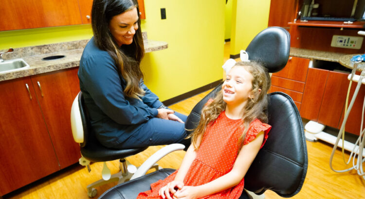 Doctor talking with the child